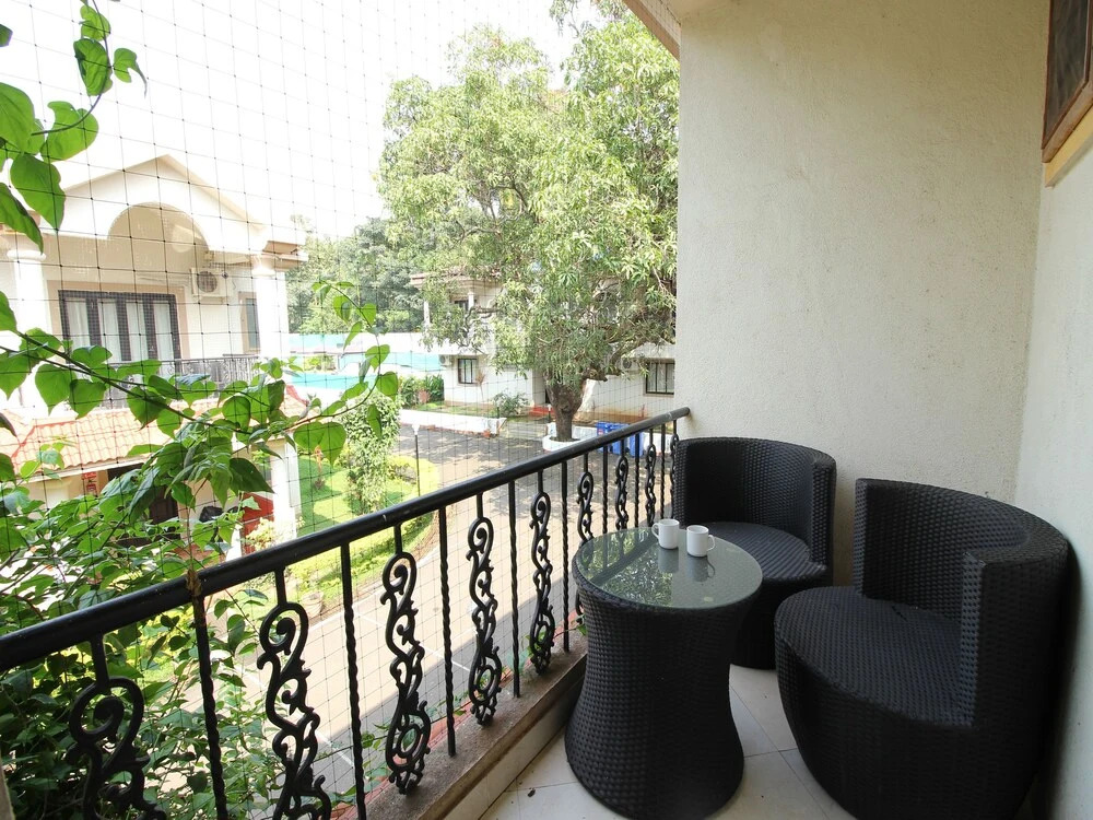 OYO 12904 Home Modern 2BHK Asagaon