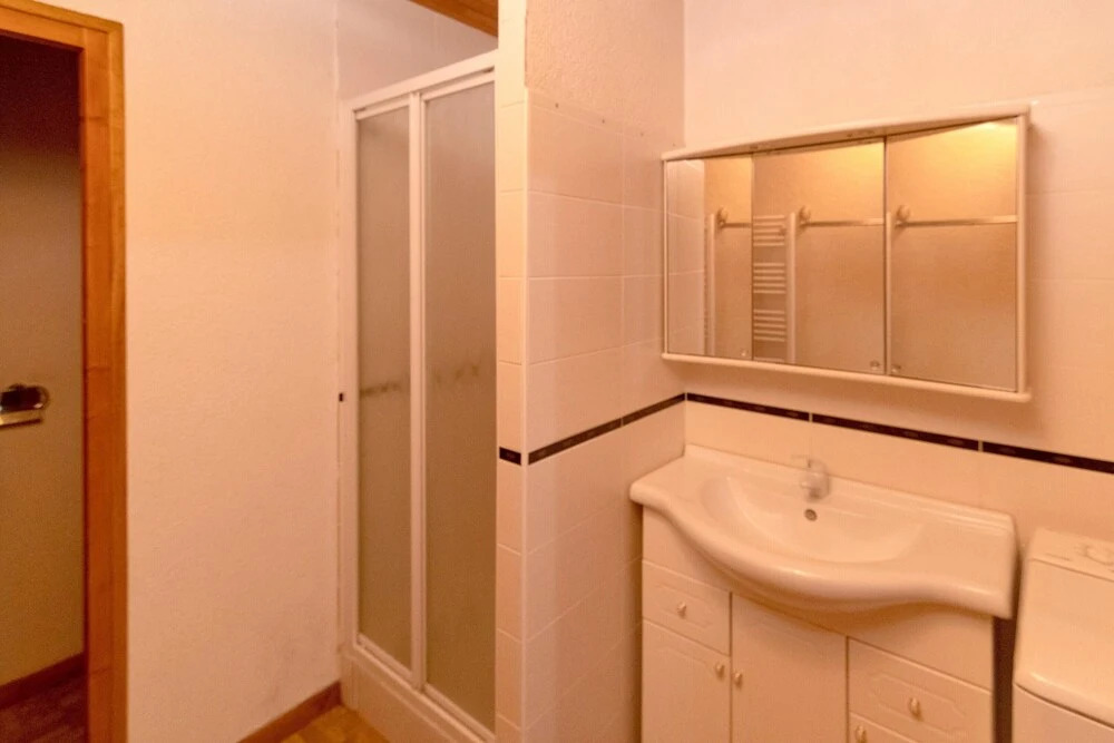 Apartment with 2 Bedrooms in Saint-Martin-De-Belleville, with Wonderful Mountain View - 2 Km From the Slopes
