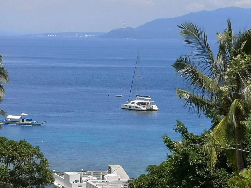 Manarra Sea View Resort