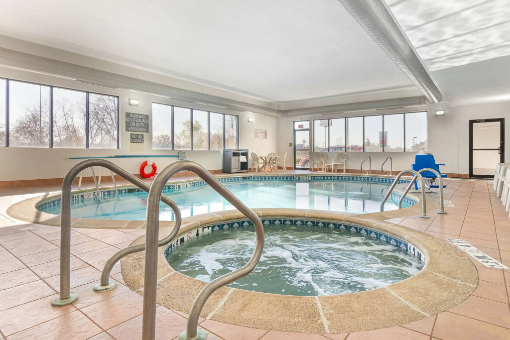 Comfort Inn Near Six Flags St Louis
