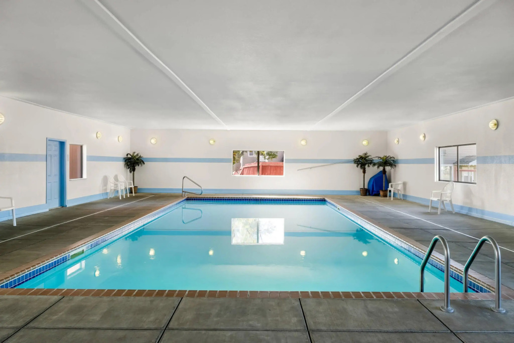 Econo Lodge Miles City I-94