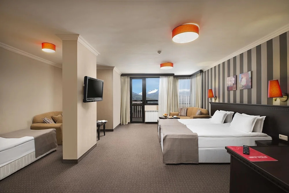 Royal Park Hotel by Astoria Collection