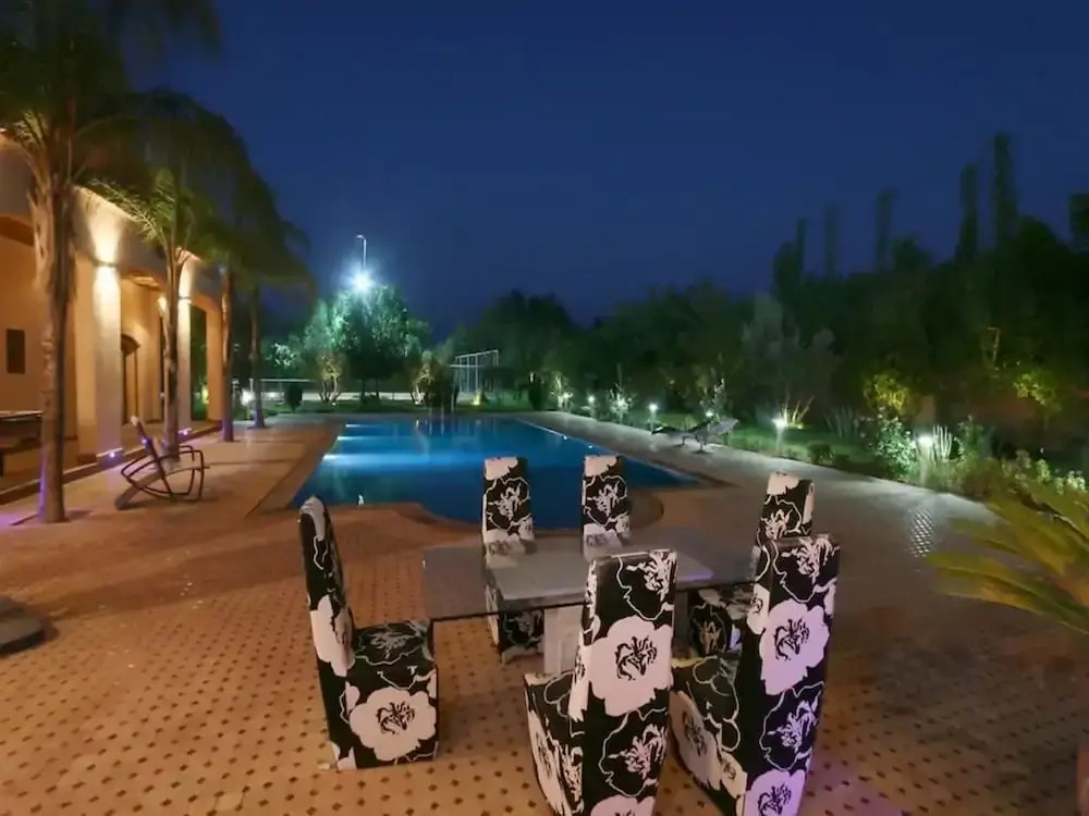 Villa AHD