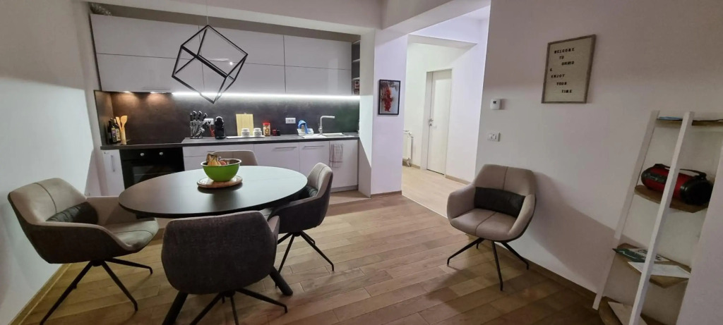 Svir Deluxe Apartment No 8