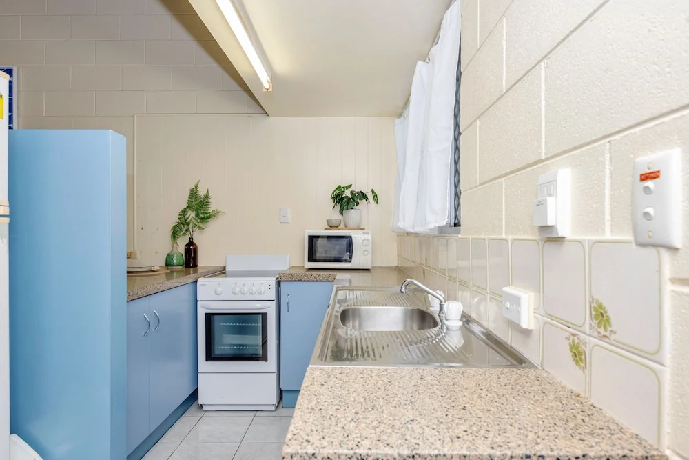Townsville Seaside Apartments