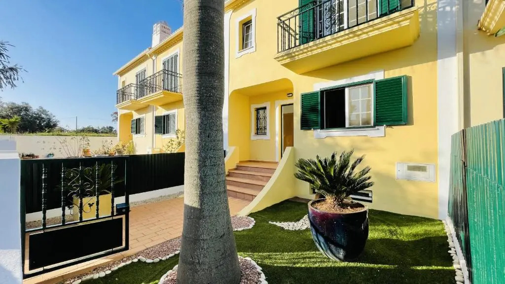 Mosqueira - Private Pool - 8 Guests - Albufeira