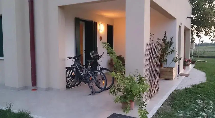 Agriturismo Altrove