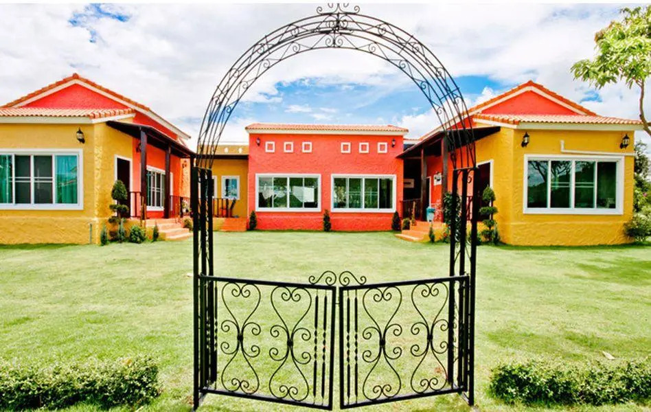 Bellissimo Cafe & Resort