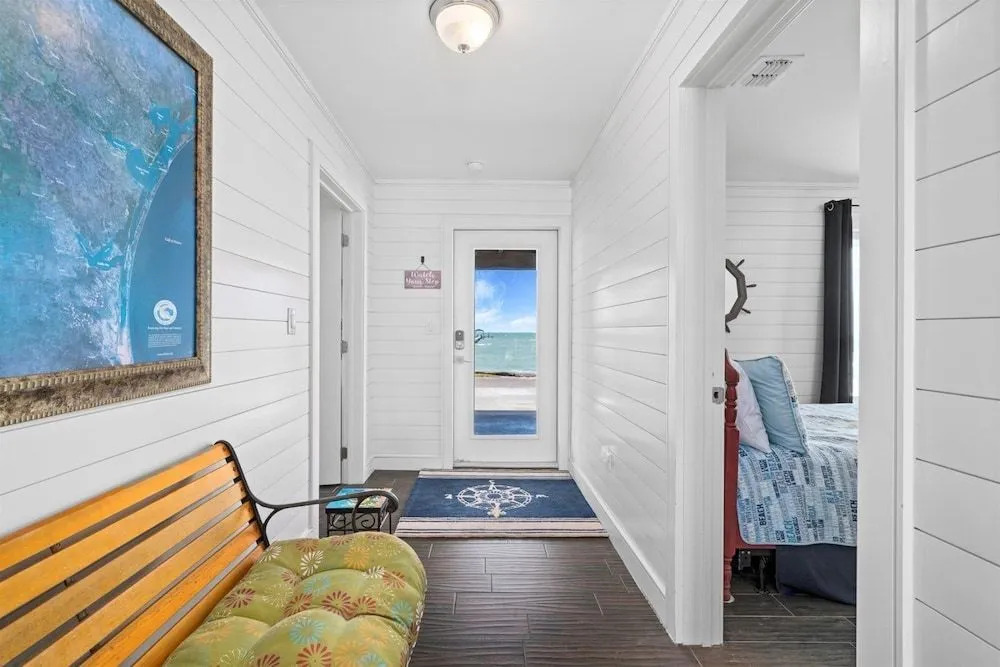 Best - Little - Orr House