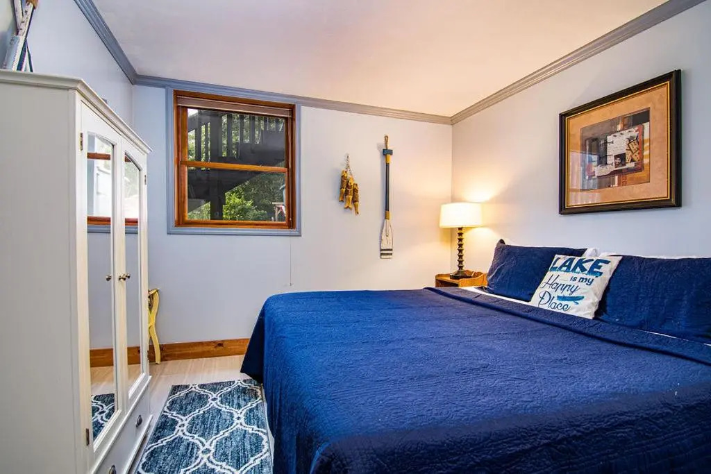 2 bdr Suite Right on Lake Tablerock Near Big Cedar Lodge Red Bud Cove