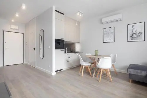 Warsaw Spire Stylish Apartament