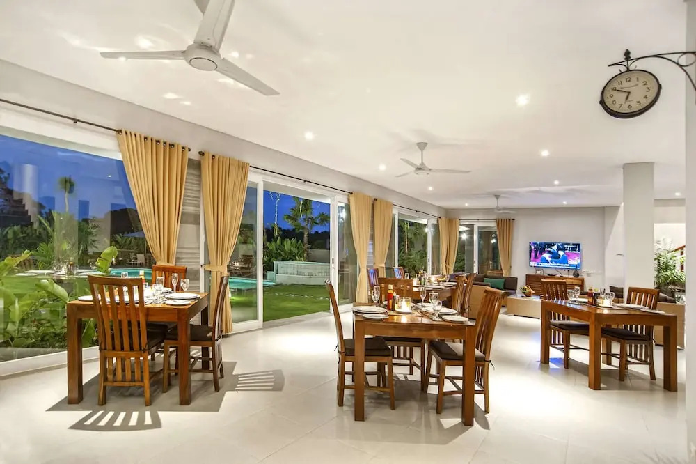 Luxury Villa in Bali near Beach, Bali Villa 2054