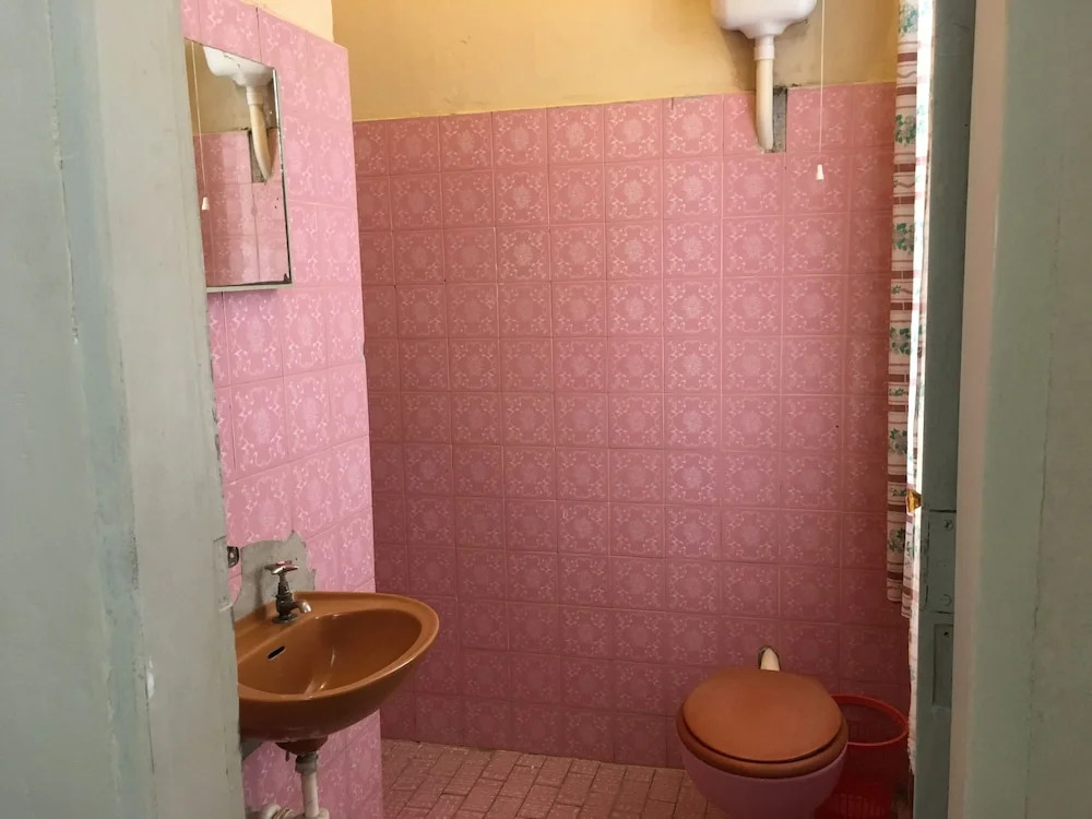 Hotel Chaves - Quartos Individuais