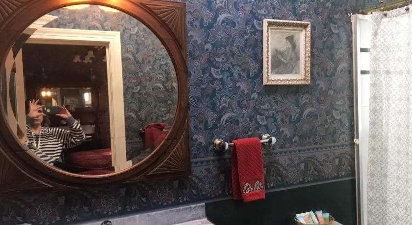 The Doctor's Inn