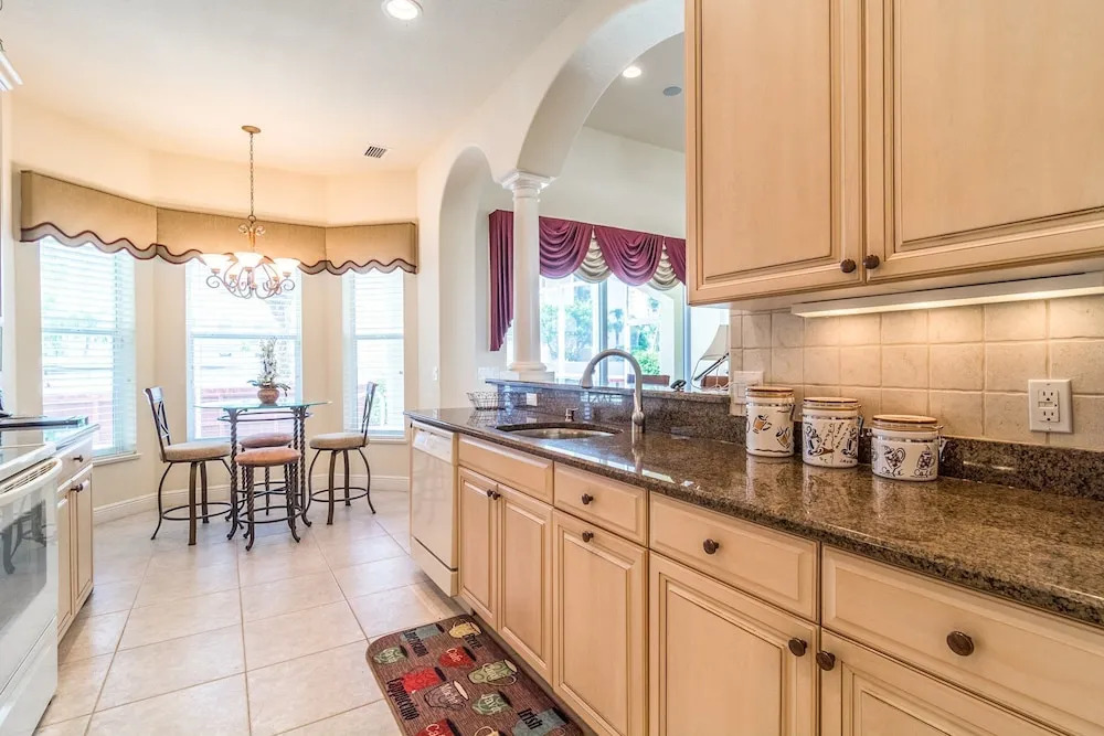 816 Seagrape Home 3 Bedrooms 2 Bathrooms Home