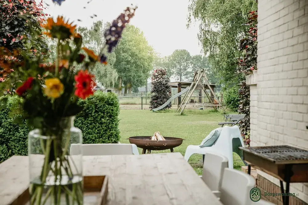 Cottage in Leenderstrijp near Nature Reserve