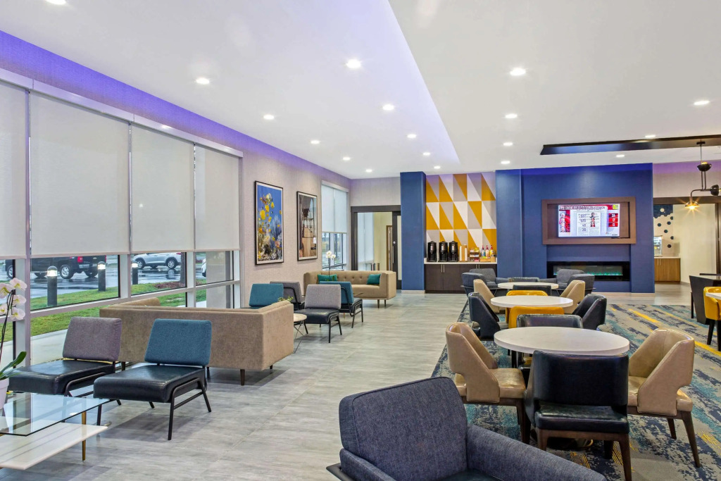La Quinta Inn & Suites by Wyndham Miramar Beach-Destin