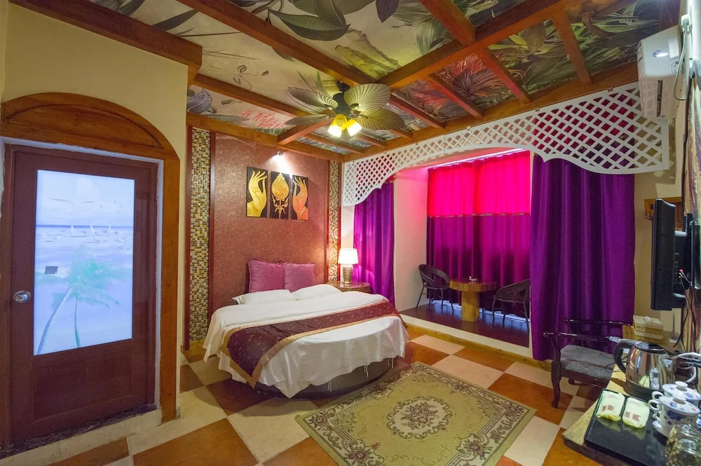 Taimei Hotel