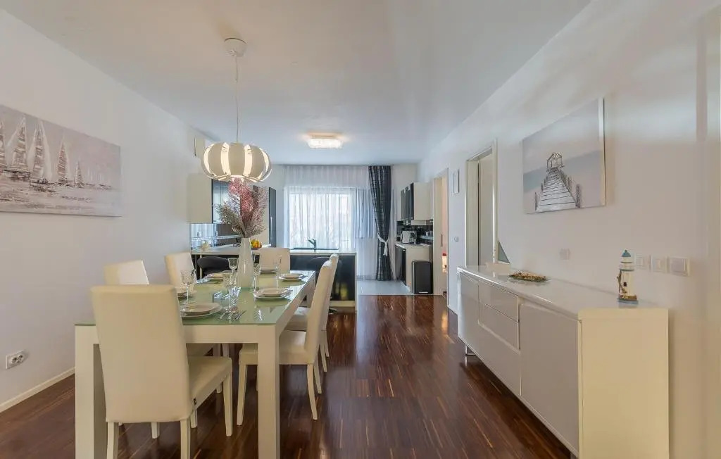 Luxury apartment Lella