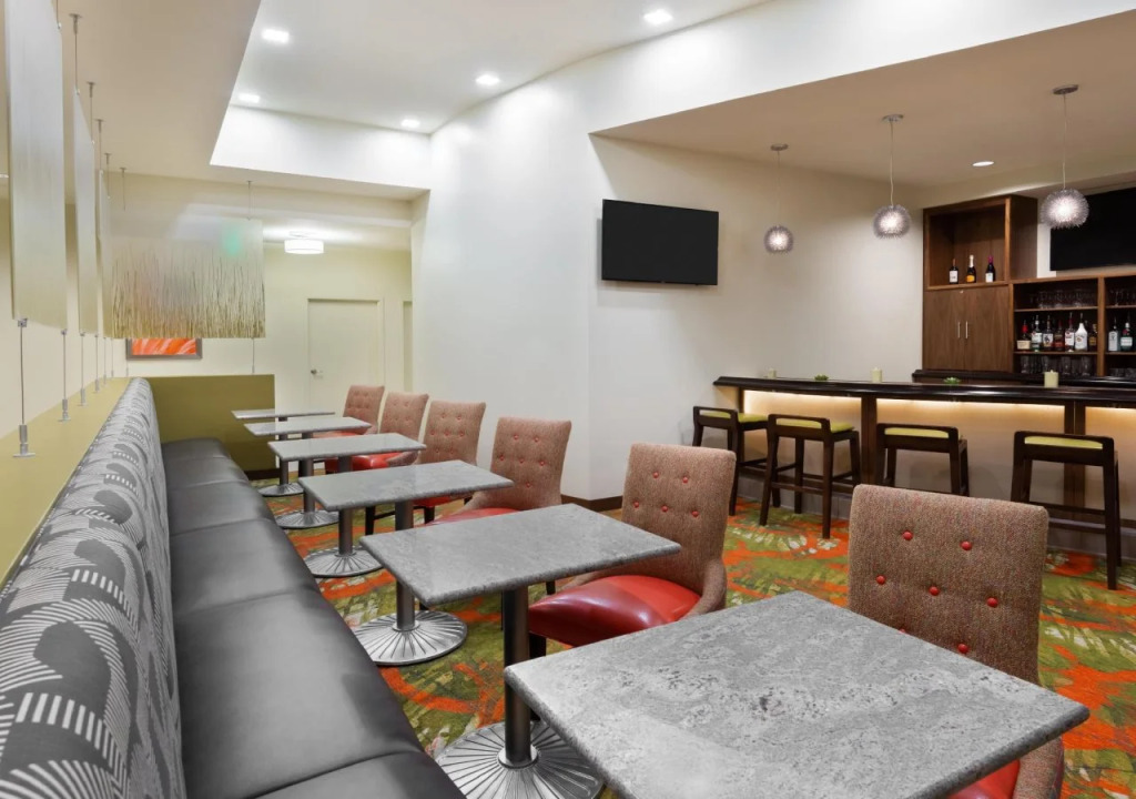 Staybridge Suites - Miami International Airport by IHG