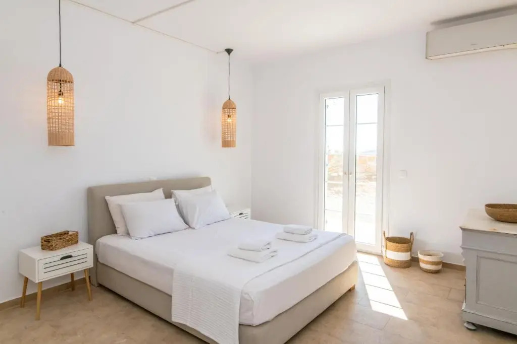 Pi Villa - SeaView & Entire 3BDRM villa