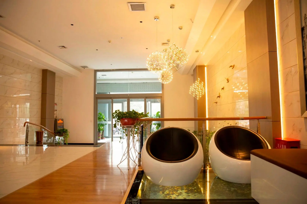 Starway Hotel Zhengzhou Weilai Road