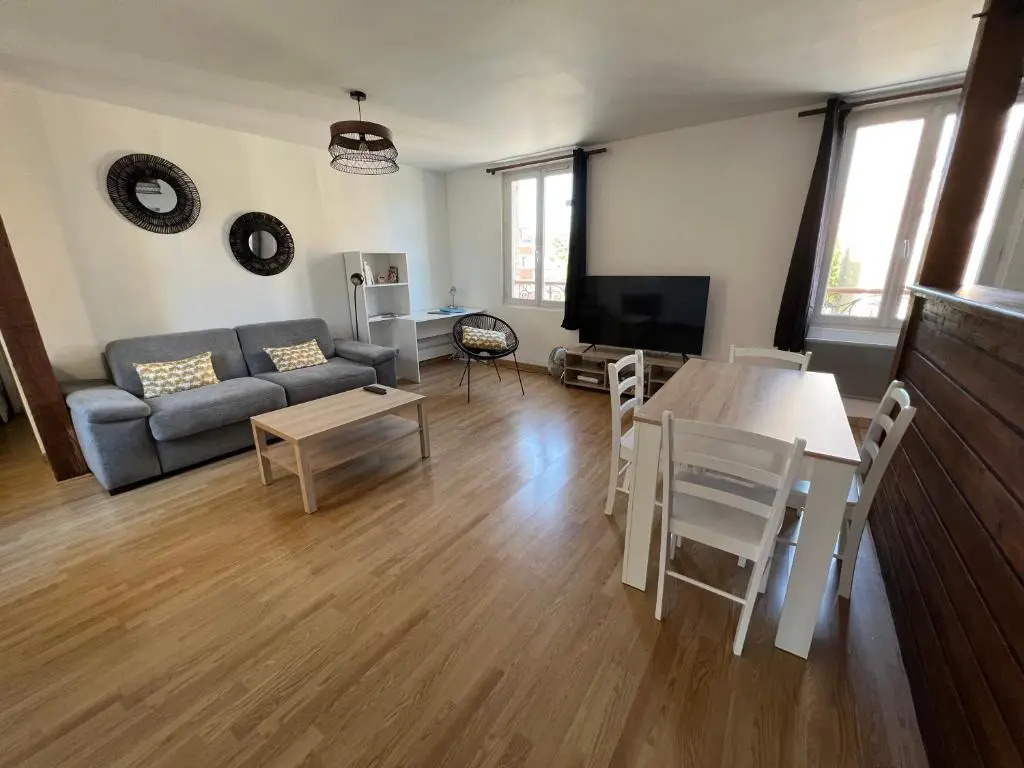 Beau 2 pièces Quartier Brindeau à 10 min à pied des Docks et 20 min de la Gare - Les Appartements Océane