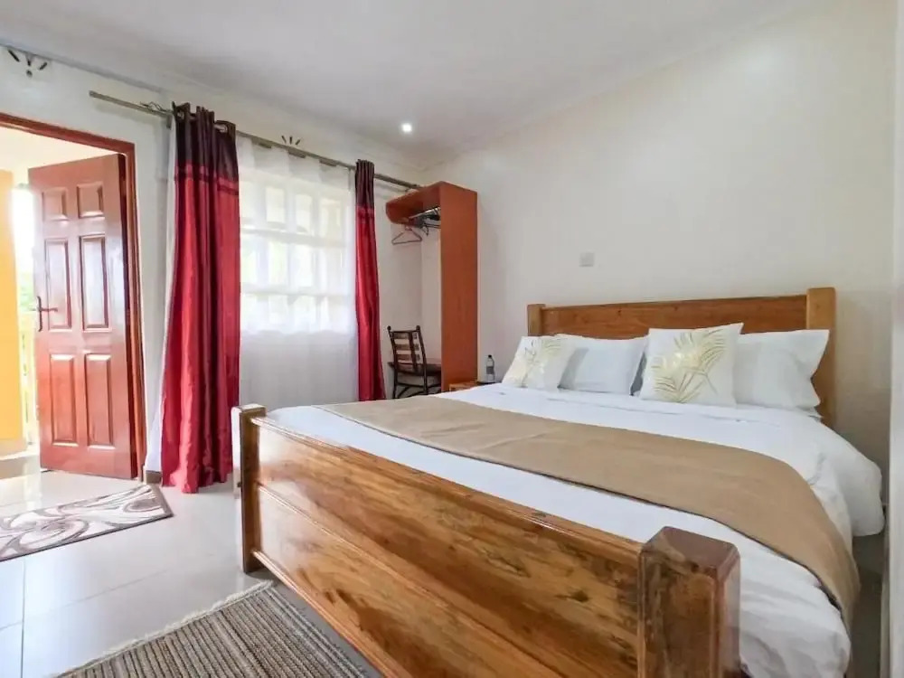 Mayas Suites