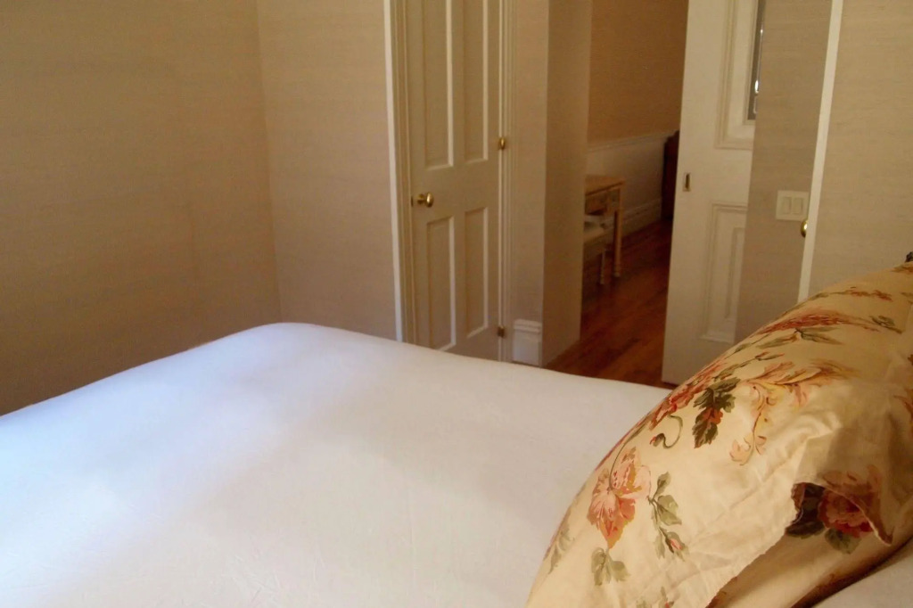 Herrick Guest Suites 74th Street Apartment