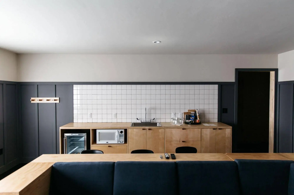 The Coachman Hotel