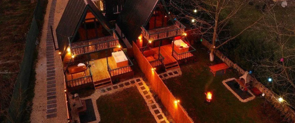 Bageni Villa & Bungalov