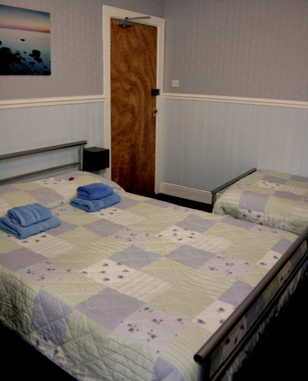 Devon View Guesthouse Swansea