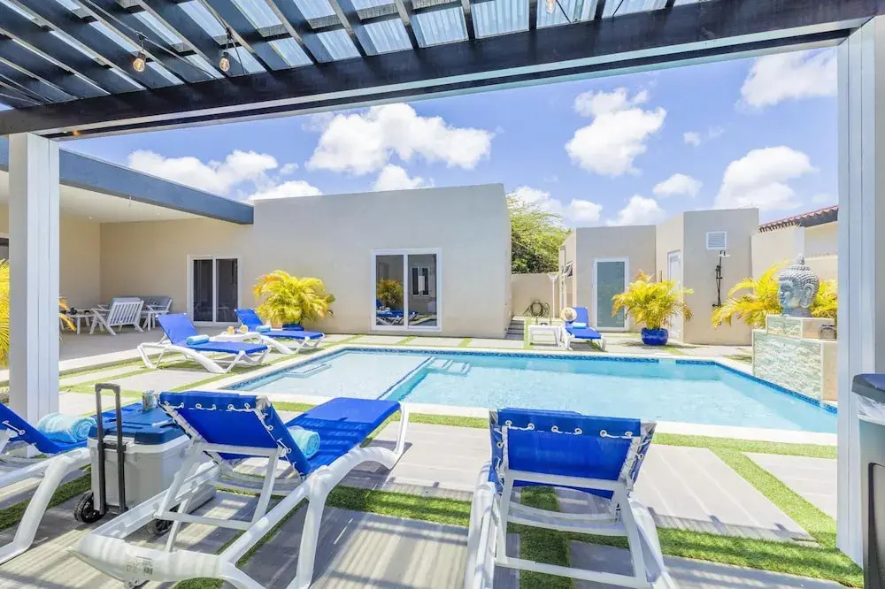 NEW 5br5ba w Private Pool Puttputt Close2beach
