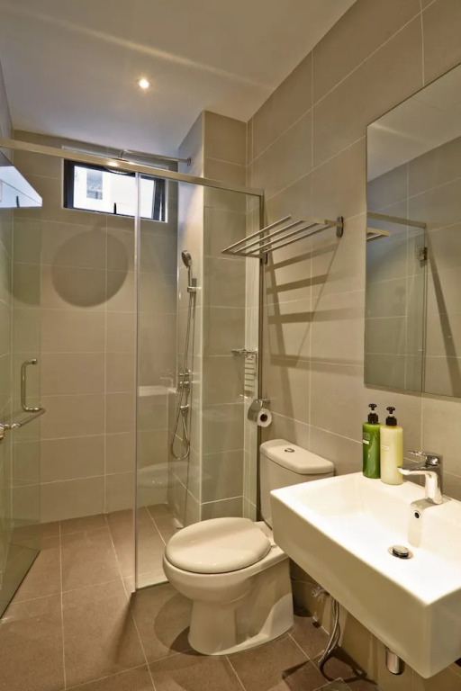 A5 FAMILY Suites 4-6pax-Atlantis-Smart TV-Melaka-WIFI