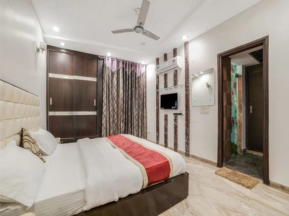 Mittal Residency by OYO Rooms