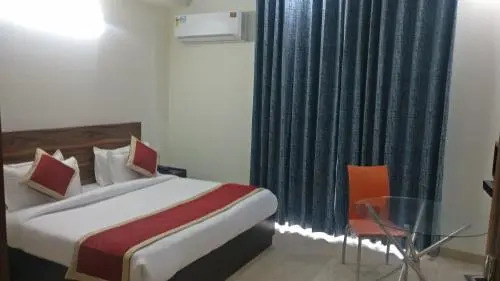 SanVi Hotels Unitech Cyber Park