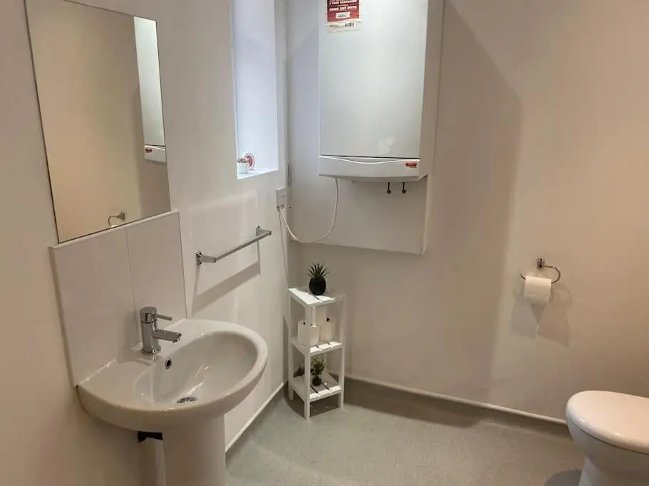 Superb Flat @ Market Street - 62B