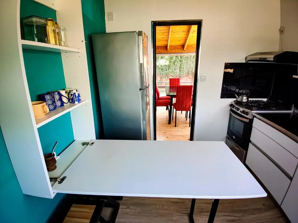 ViviSierras, Carlos Paz casa centro frente al lago, pileta climatizada, 4 dormitorios, 3 baños, quincho
