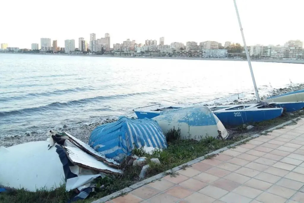 Apartamento Frente al mar, RECIEN RENOVADO, 1 hab 1 baño
