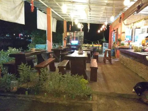 Made Roejas Homestay