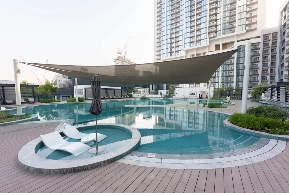 Meydan Apartment Sleeps 4 With Great Amenities