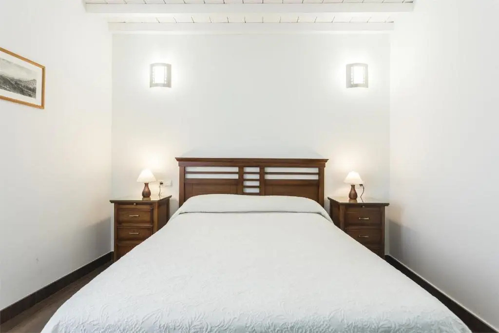 Laurel Suites Apartments