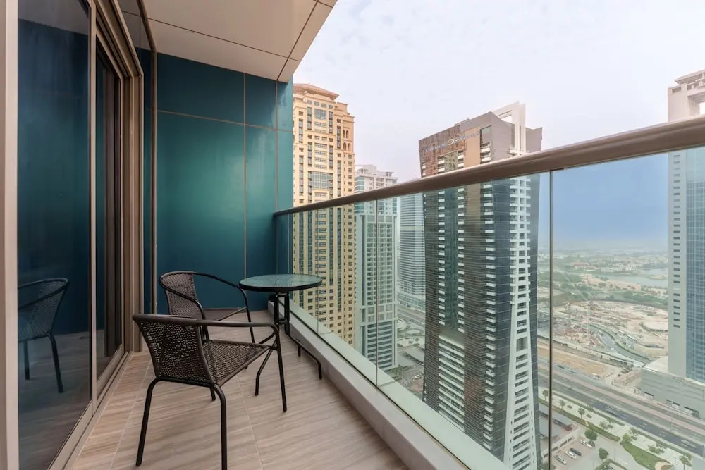 Maison Privee - Modern Living with Premium Amenities close to Marina