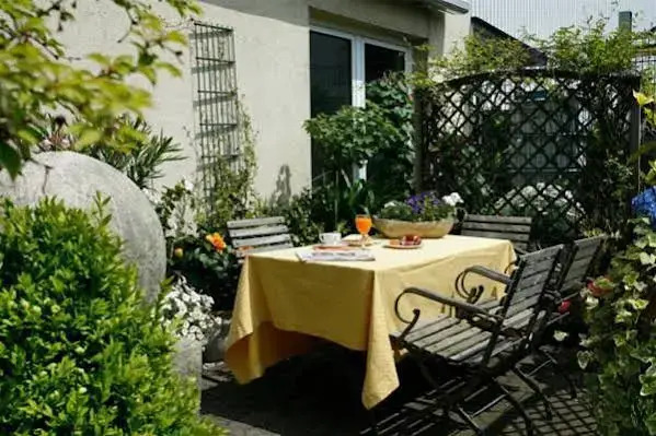 Hotel Regina Bed and Breakfast Köln Ehrenfeld