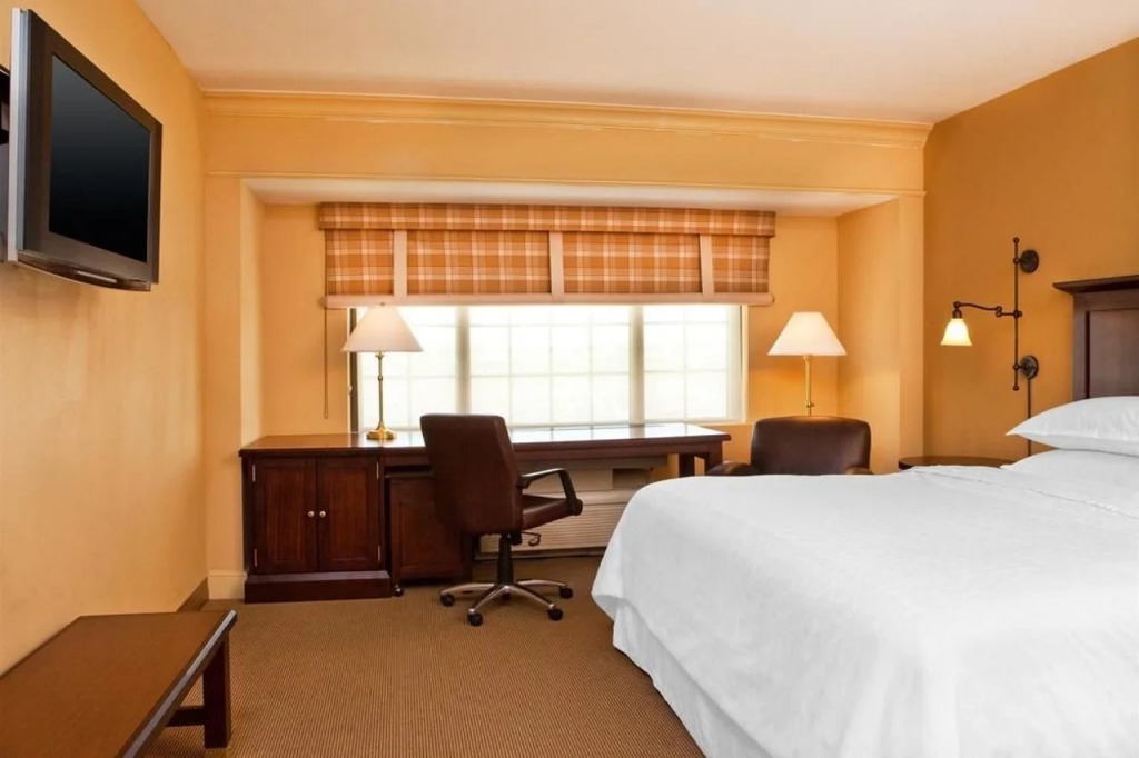 Sheraton Baltimore Washington Airport - BWI