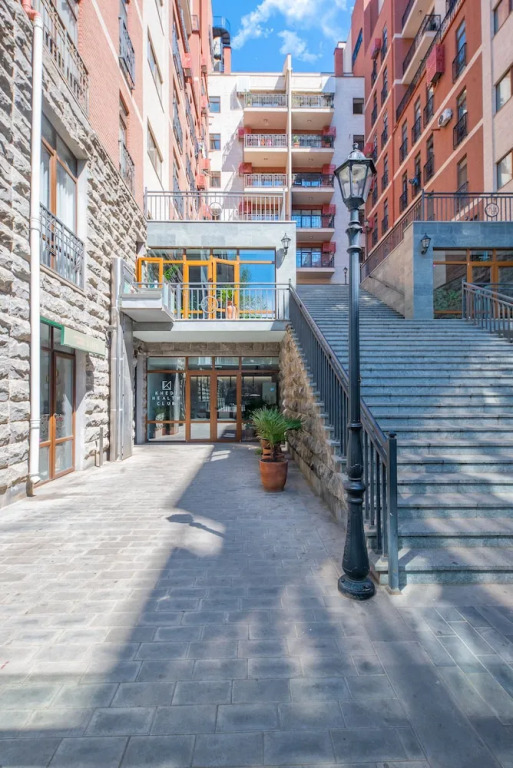 Апартаменты H&B apartments Queen Ketevan