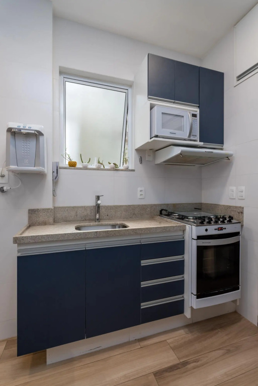 Modern in Copacabana | SC305LT Z3