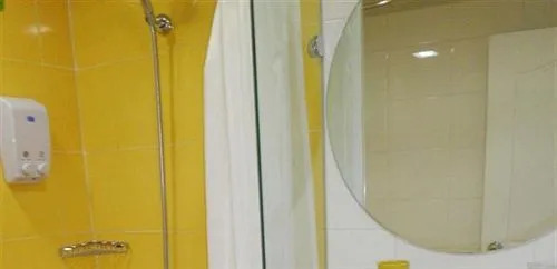 Home Inn Xinghai Square - Dalian