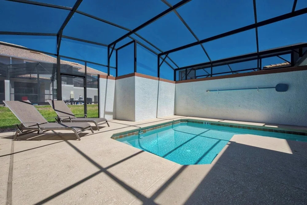 Pleasant Townhouse at Storey Lake