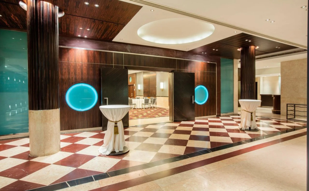 Crowne Plaza Beirut by IHG